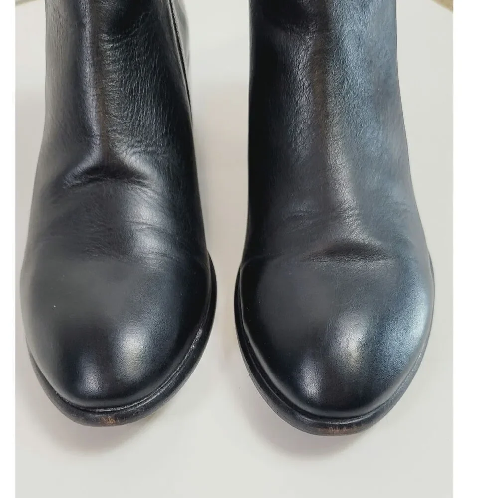 Frye Carson Leather Piping Ankle Booties in Black, sz 10